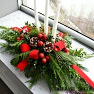 Christmas Flower Table Centerpiece Workshop at Karen Woodhams