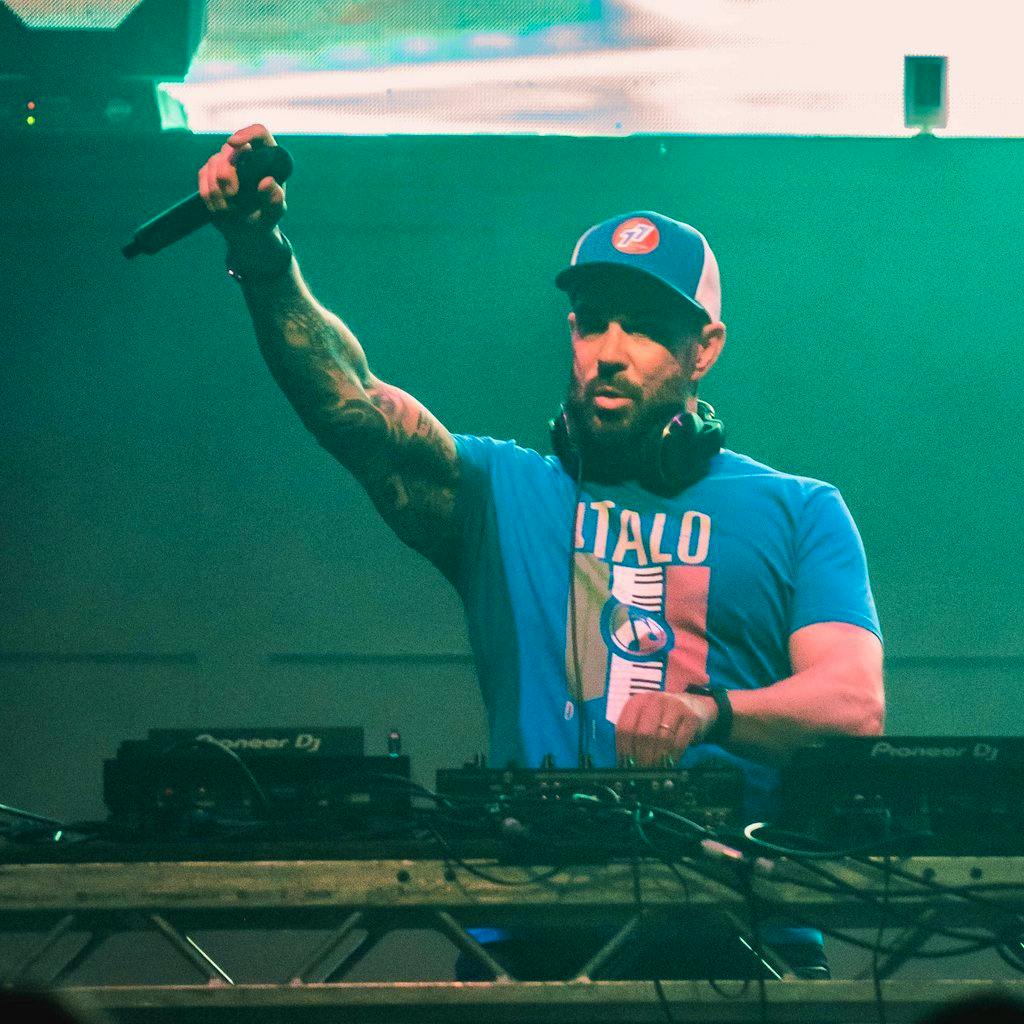 Lee Butlers Bottomless Brunch Club at The Dome At Grand Central Hall