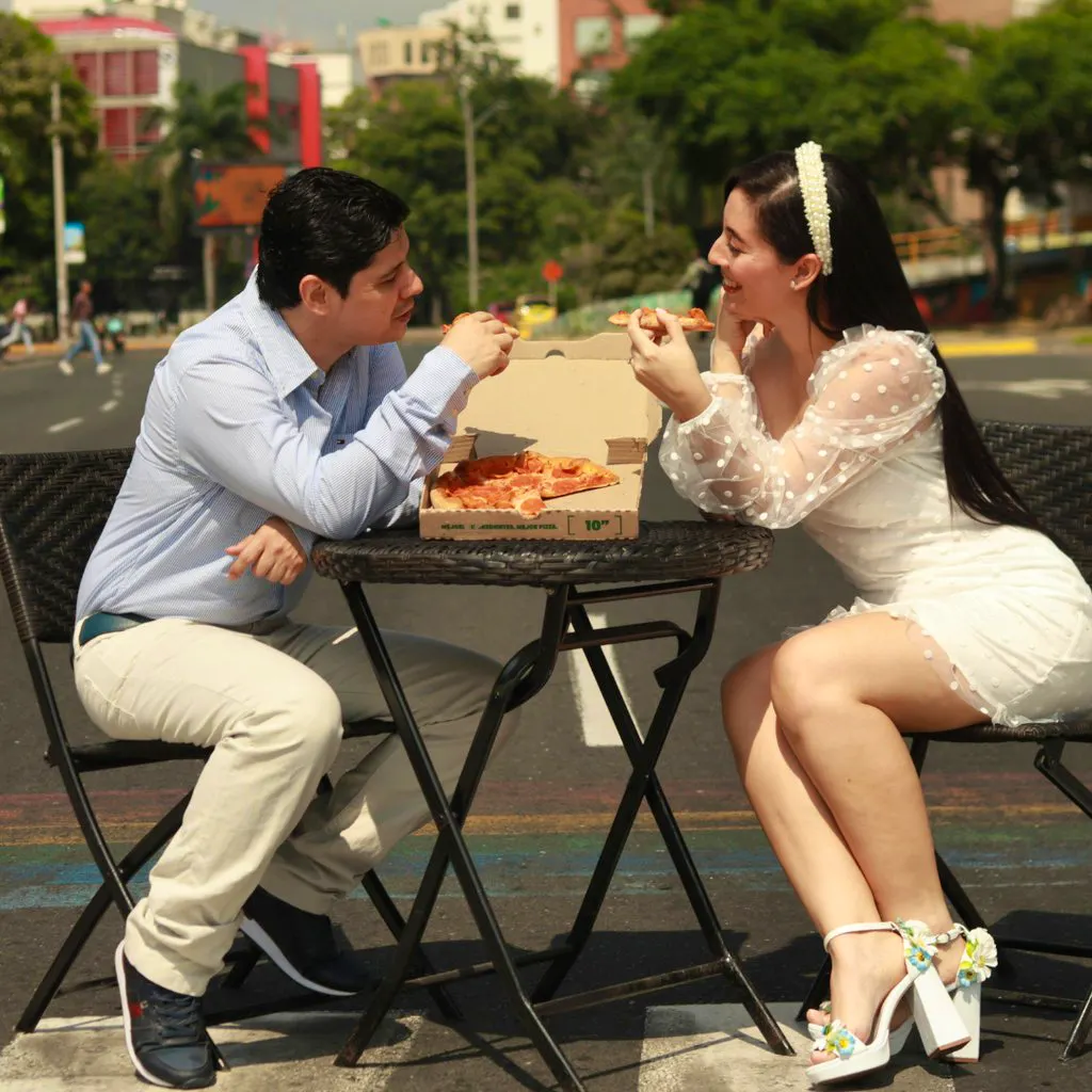 Pizza Lovers Speed Dating in Winchester | Ages 30-49 at The Winchester Stable