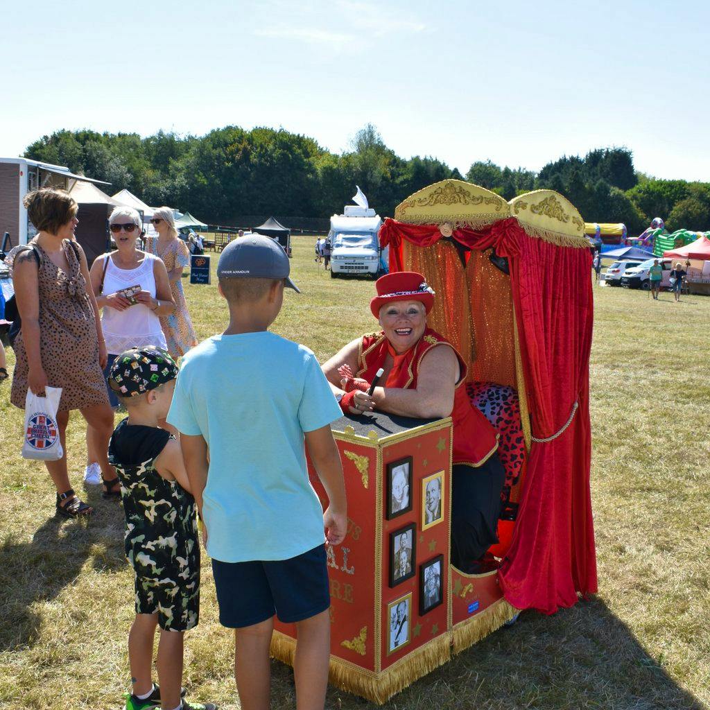 Tansley's Big Day Out at Tansley Cross Roads