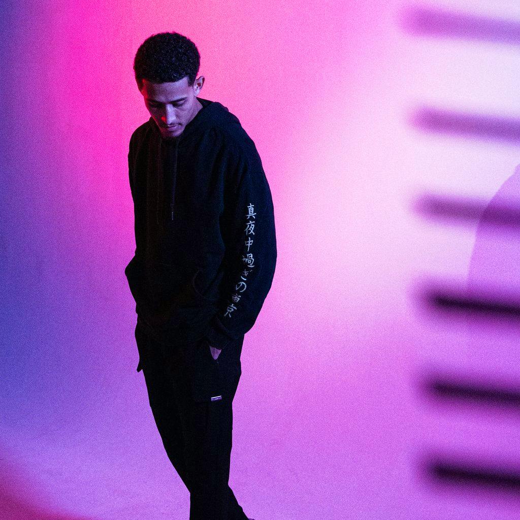 LULLABY PRESENTS: Tre Reynolds at The Stableyard