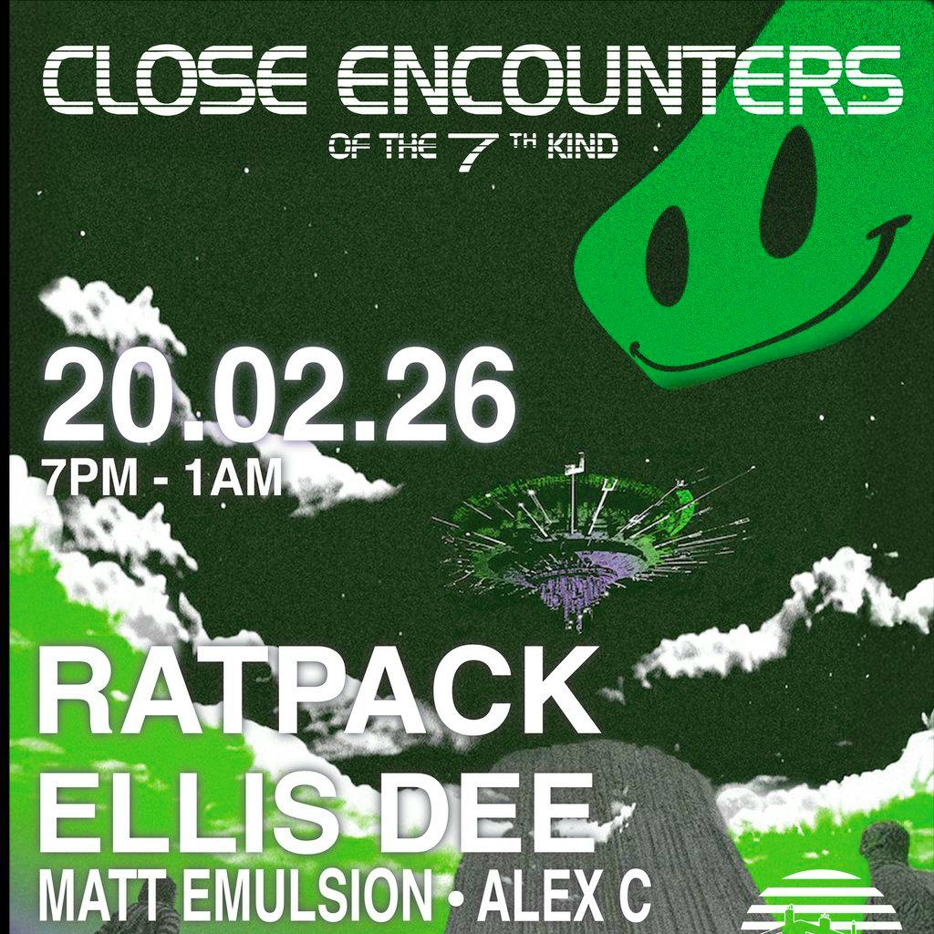 Close Encounters of the 7th Kind at Railway Tavern