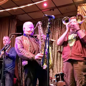 Archie Brown & The Young Bucks