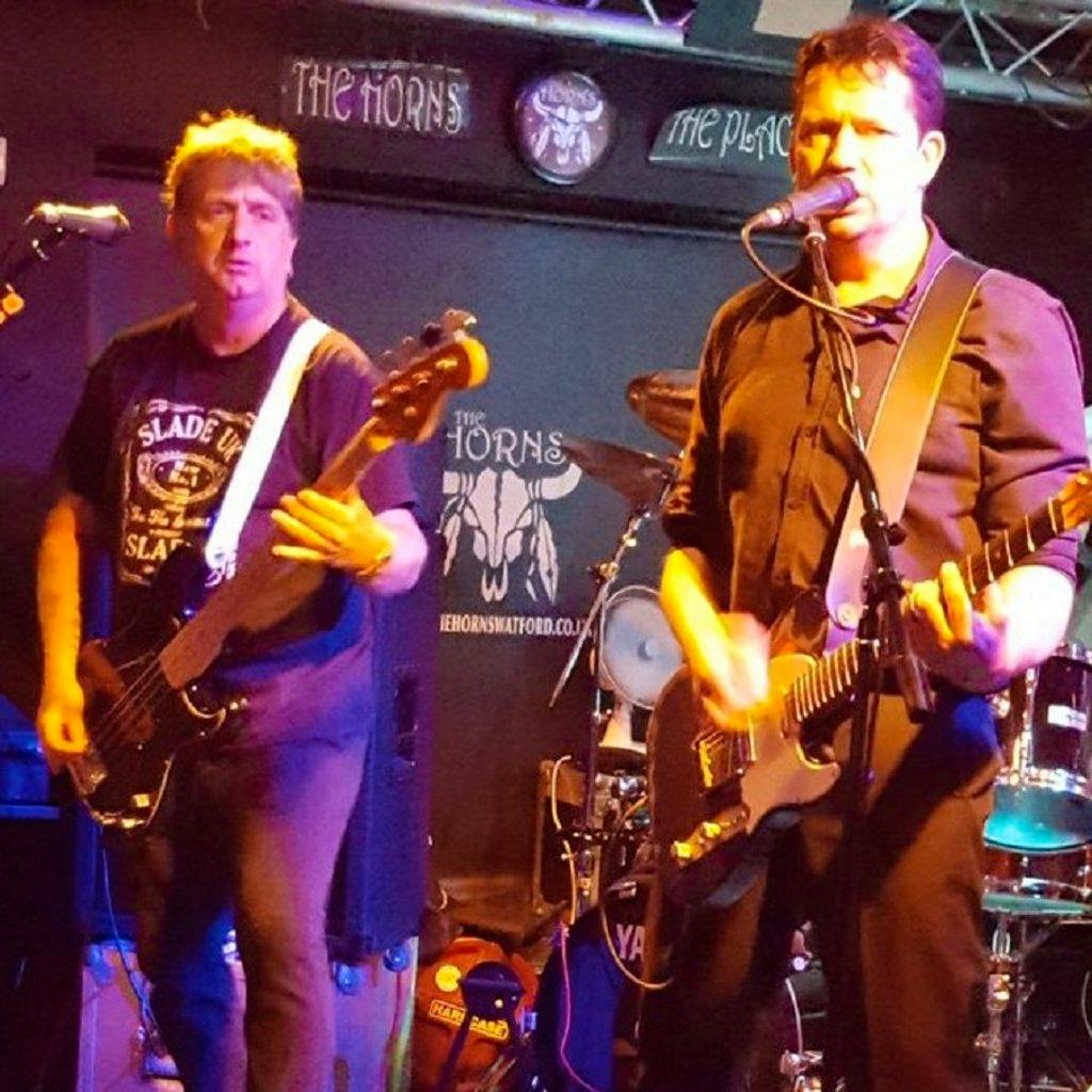 Straighten Out at The Flowerpot