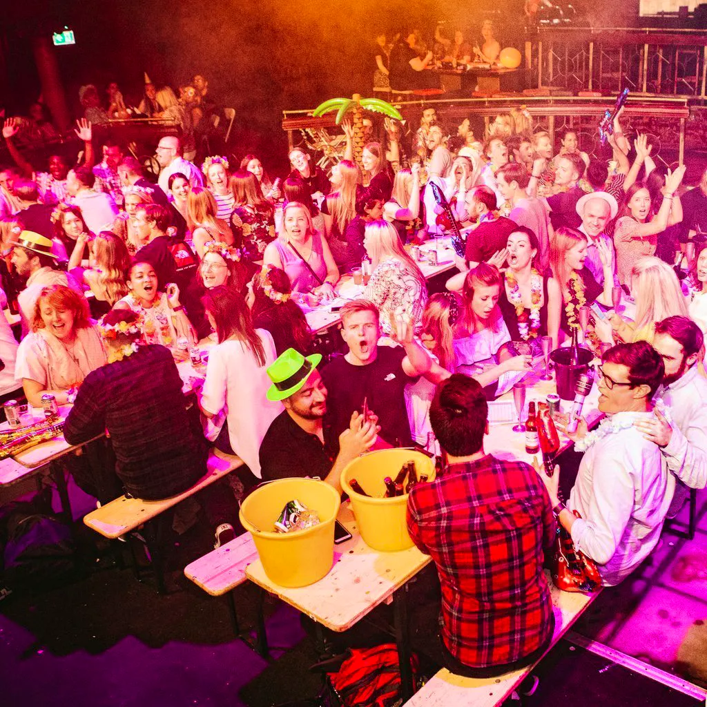 Sounds Familiar Music Quiz - Nottingham at Saltbox