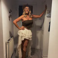 A night of country with Cass at Greenhills Bar