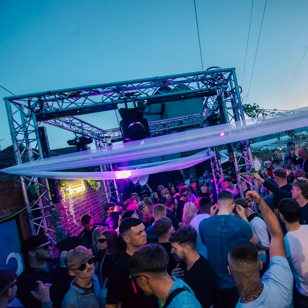 TWZTD x ZOO 360 - Joe Hunt, Drax Nelson + Support at The Talbot Zoo