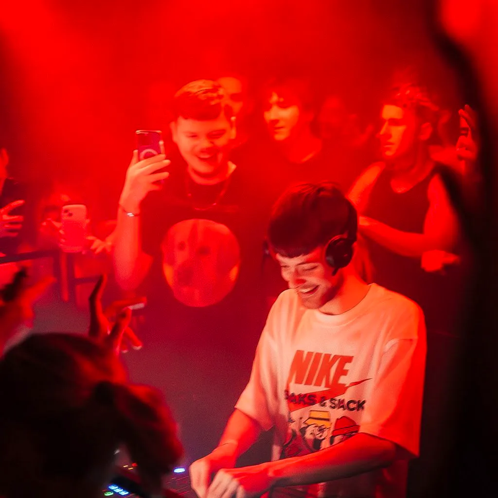 Herbz & Jaybee Presents: Pres-owen at Dead Wax