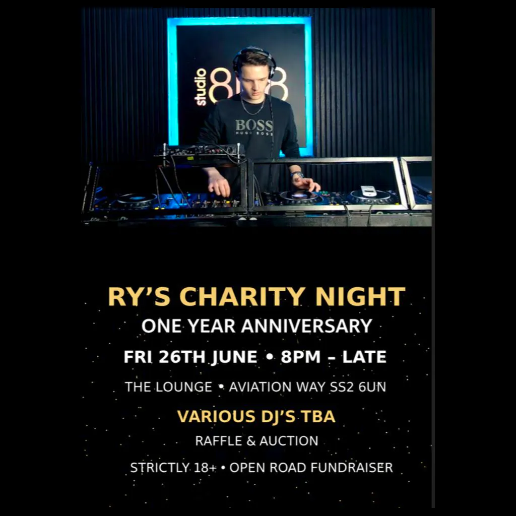 RY'S Night at The Lounge Venue