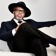 Eric Roberson at Hare And Hounds Kings Heath