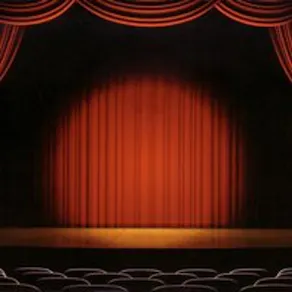 Songs from the Shows by Candlelight (6pm)