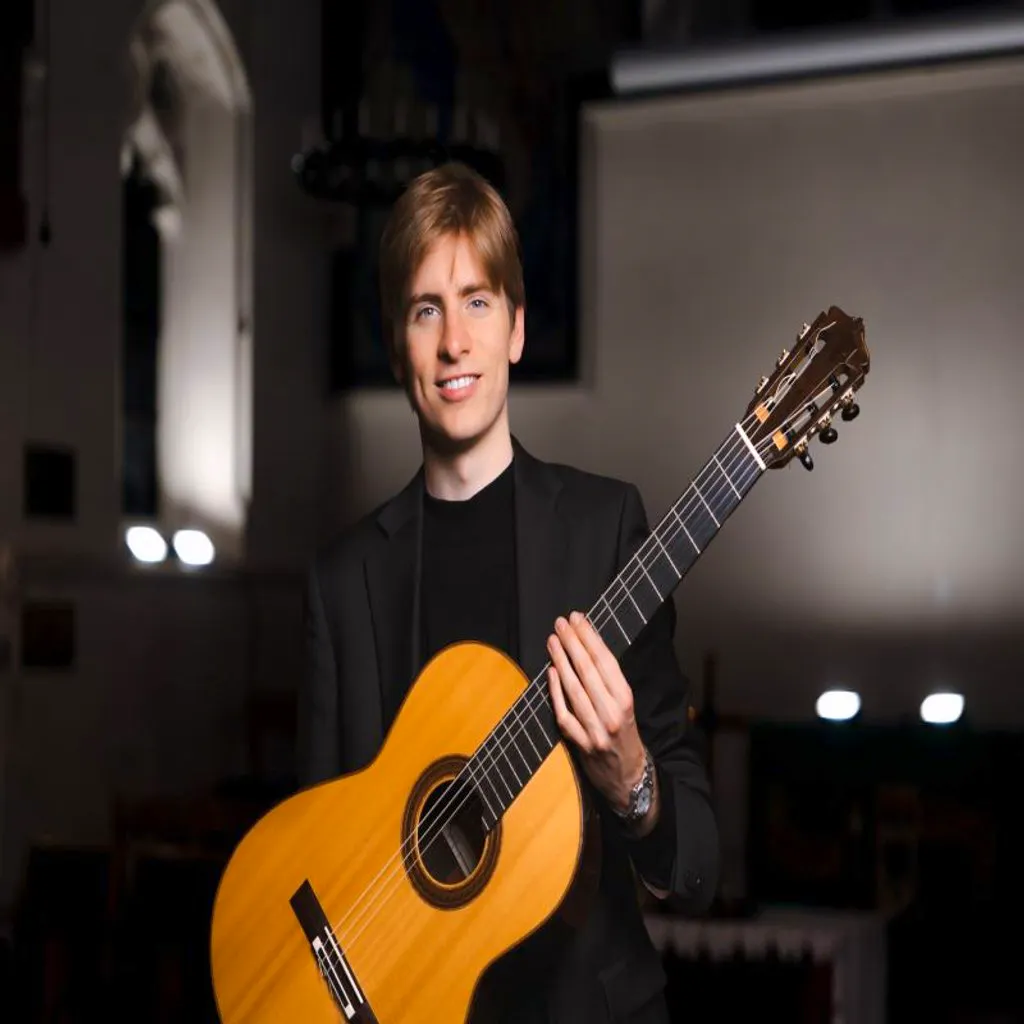 Guitar for Gaza Concert at St Albans Cathedral