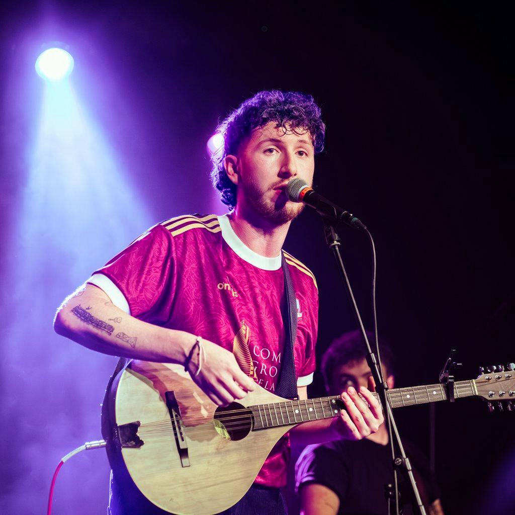 Jamie McIntyre at Oh Yeah Music Centre