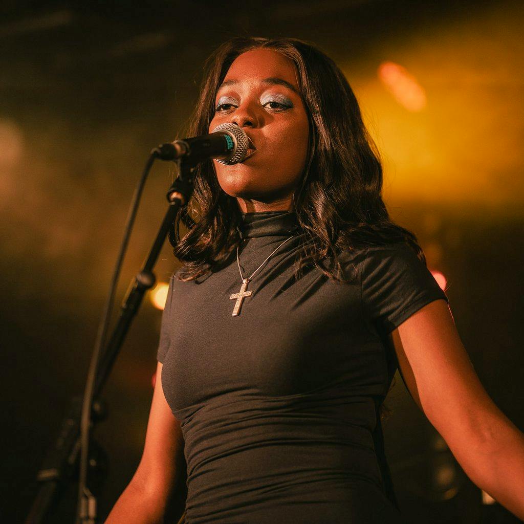 Linda- Ray /  Will McPherson / TjTUCKER & Legends With No Name at Lending Room