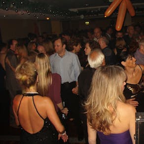ESHER, Surrey 35s-60s+ Party for Singles & Couples - Sat 6 July