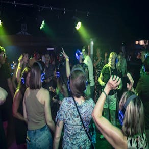 Silent Clubbing - Pop up Silent Disco Event