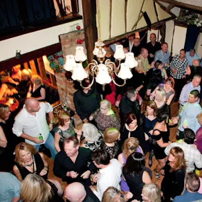 BUSHEY, HERTS. Party for Over 35's-60's+ FRI 17 APRIL