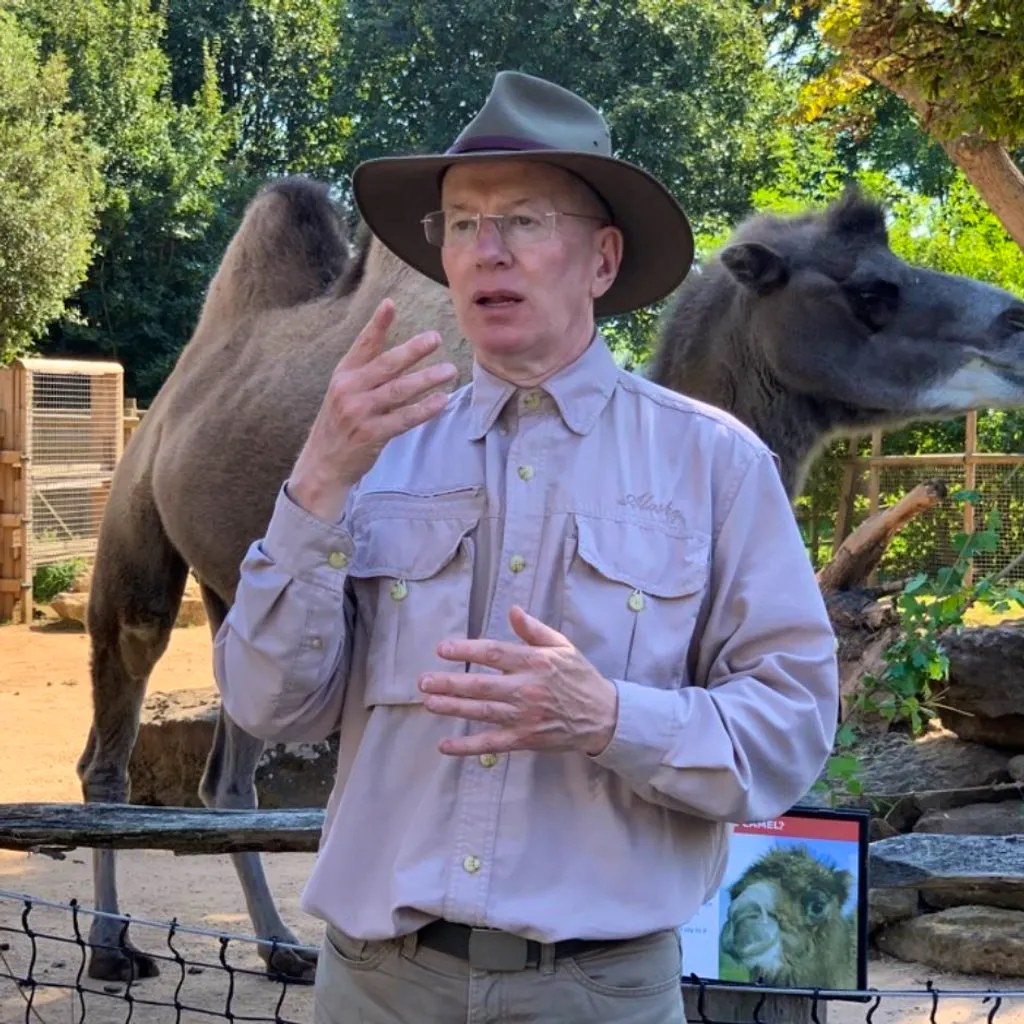 British Sign Language (BSL) tour at WWT London Wetland Centre