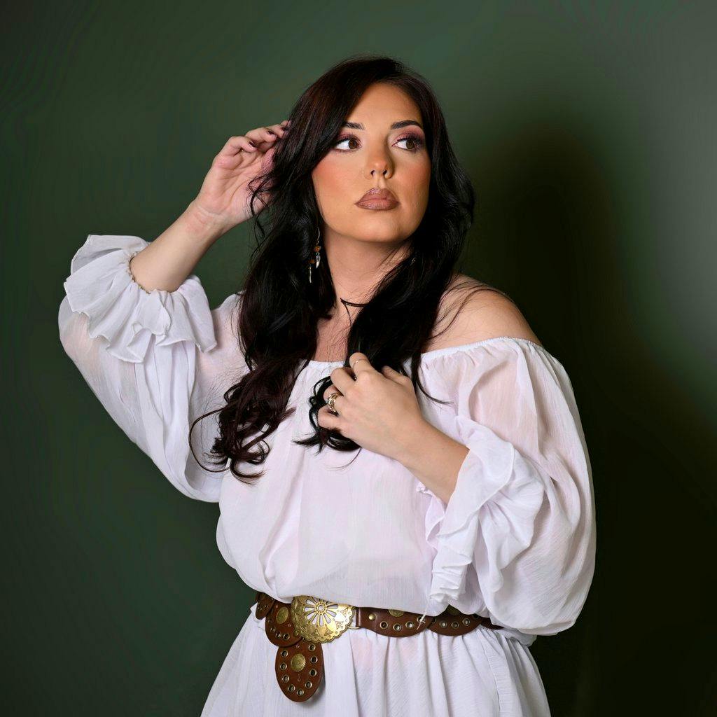 Jade Helliwell 'Rebegin' Tour at Hare And Hounds Kings Heath