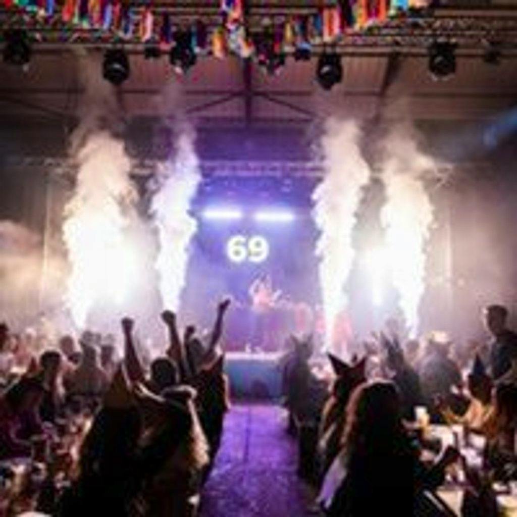 Bingo Lingo at Ffwrnes Theatre   Theatrau Sir Gr