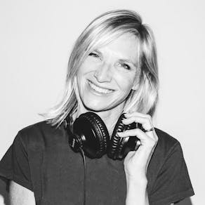 Jo Whiley's 90s Anthems