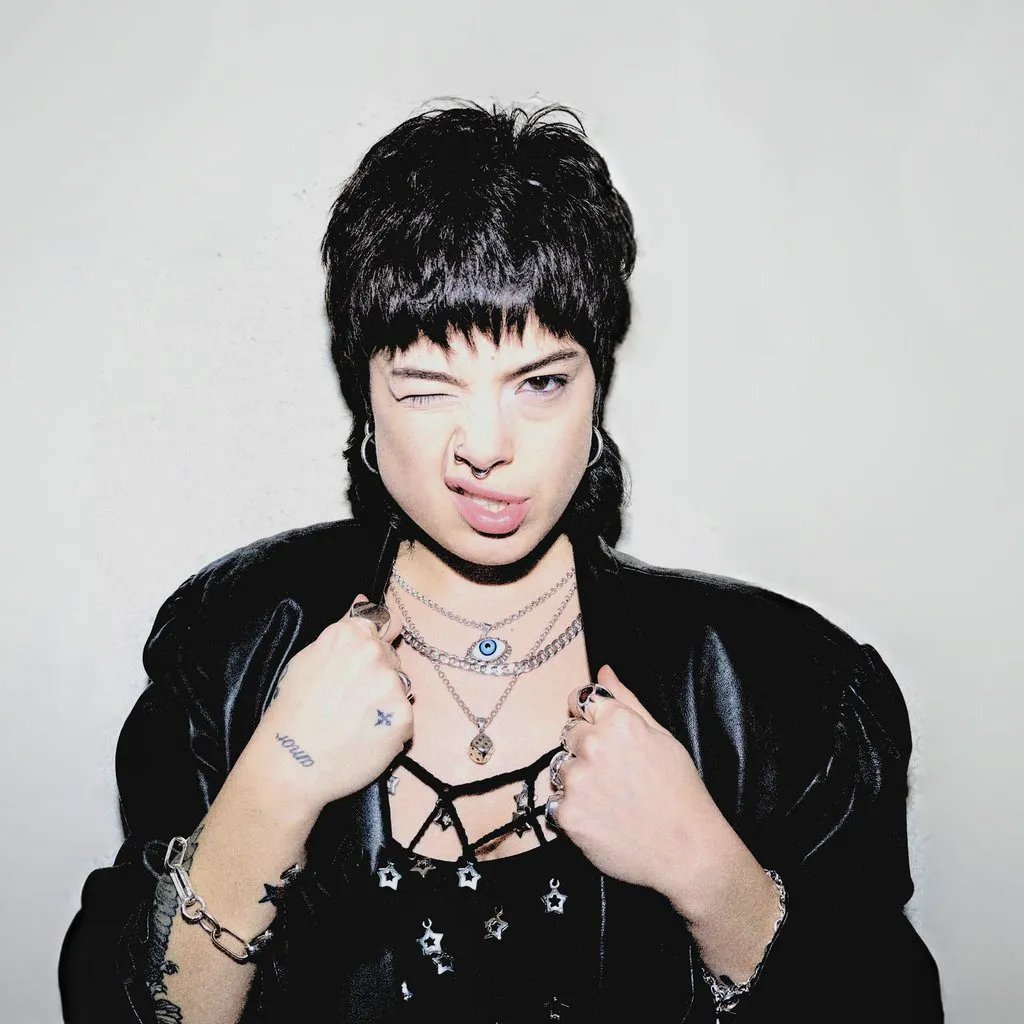 Rose Rey at Dead Wax