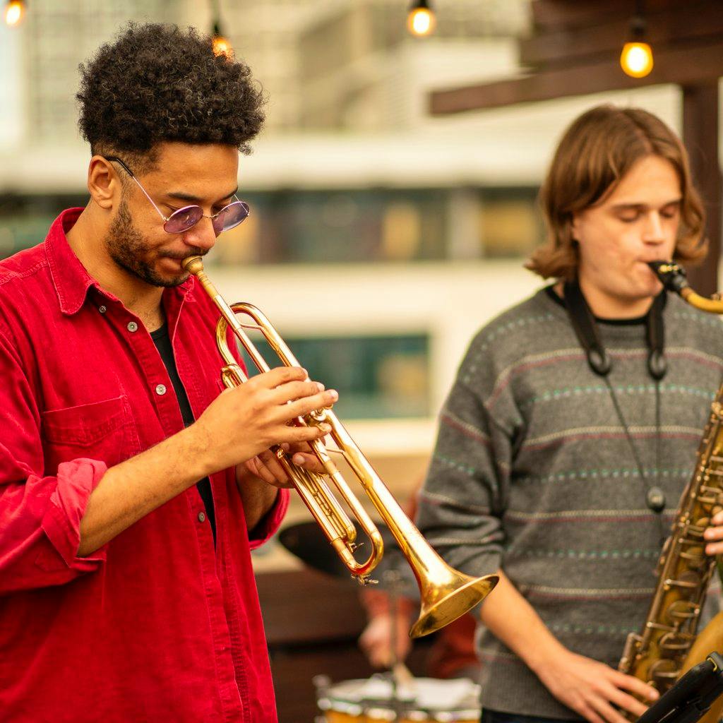An Evening of Jazz?? Live music with Siglo Section at Jacobs Roof Garden