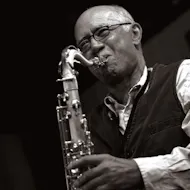 Art Themen - Jazz on the Plaza at Cafe Yukari