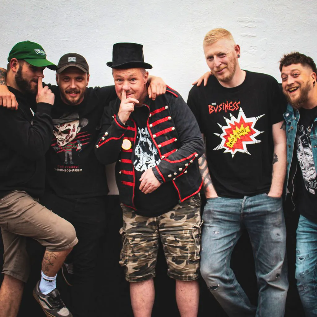 Hung Like Hanratty at The Continental