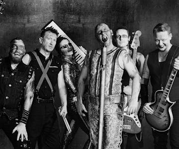Rammlied (Rammstein tribute) live in Plymouth