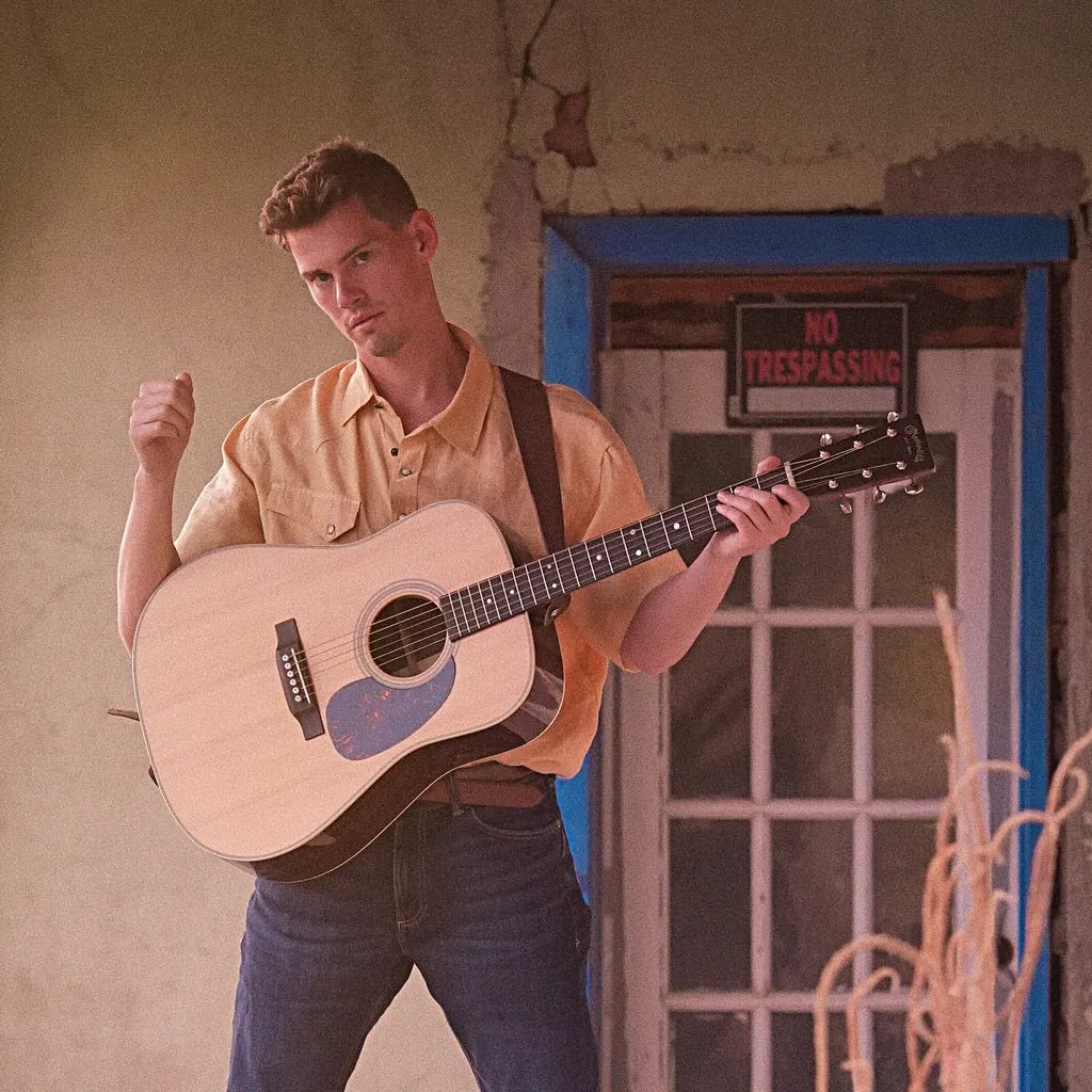 Joe Martin at 64 Live