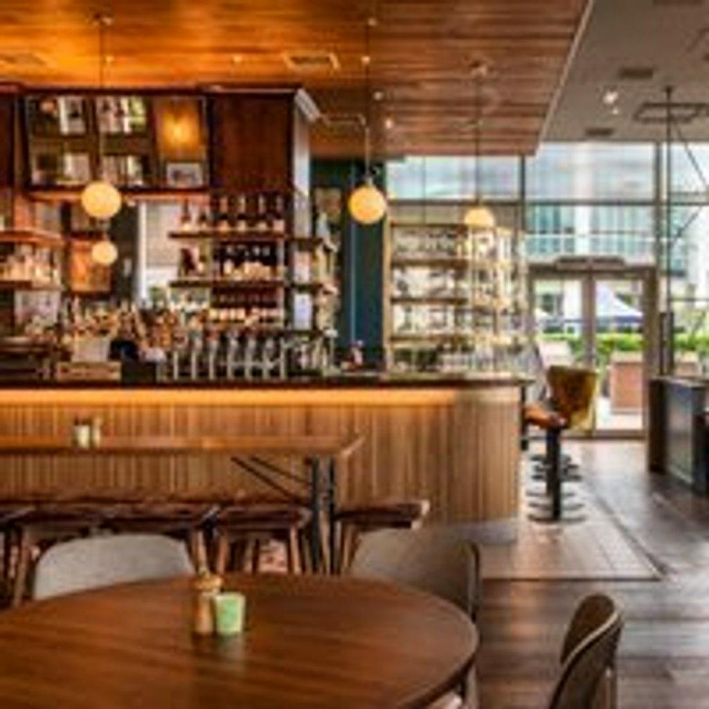 X-Mas Singles Party @ The Riverside, Vauxhall (Ages: 30+) at The Riverside   Bar And Restaurant