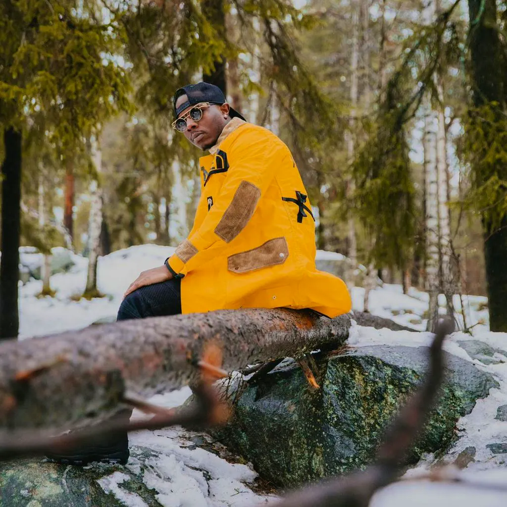 Bashment v Afrobeats with Timbo and Skarz perfoming live at Embassy Flares Redroom