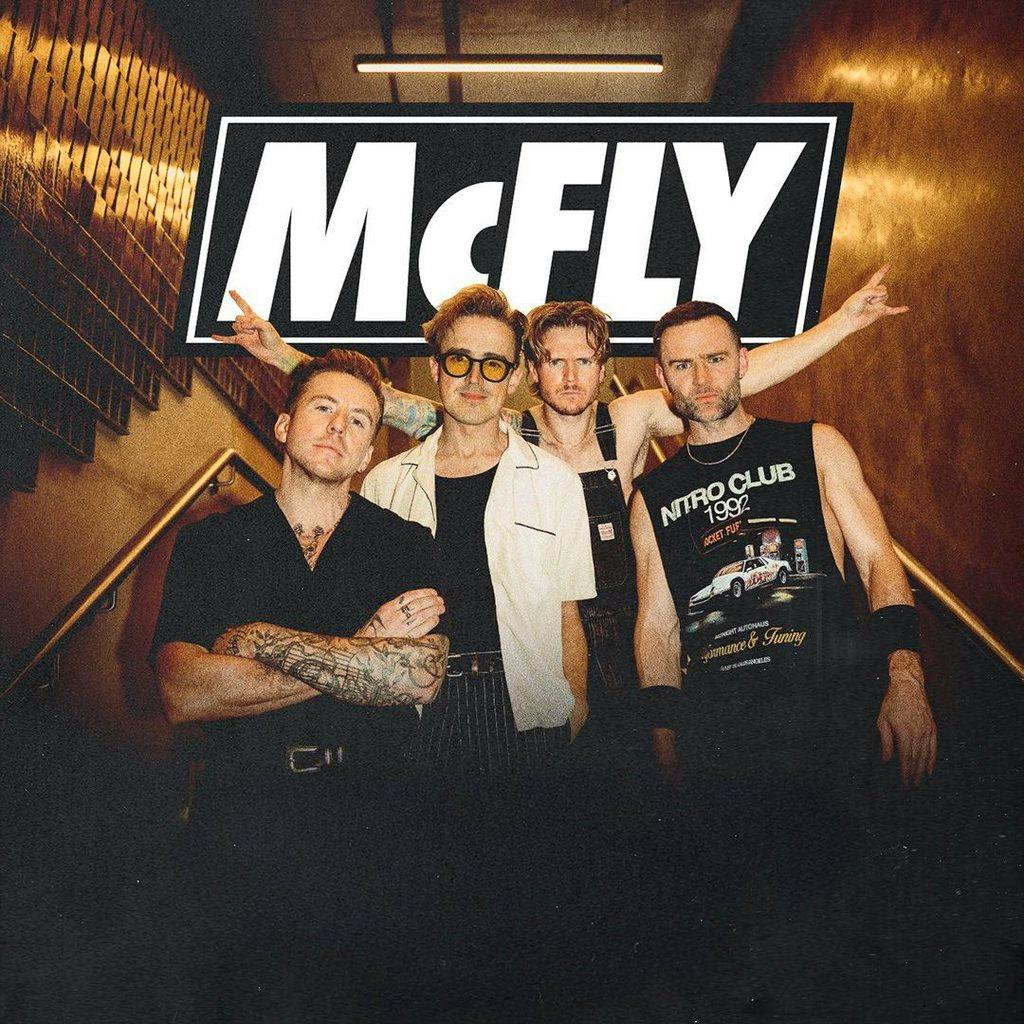 McFly - Rochester Castle - Sun 5th July at Rochester Castle