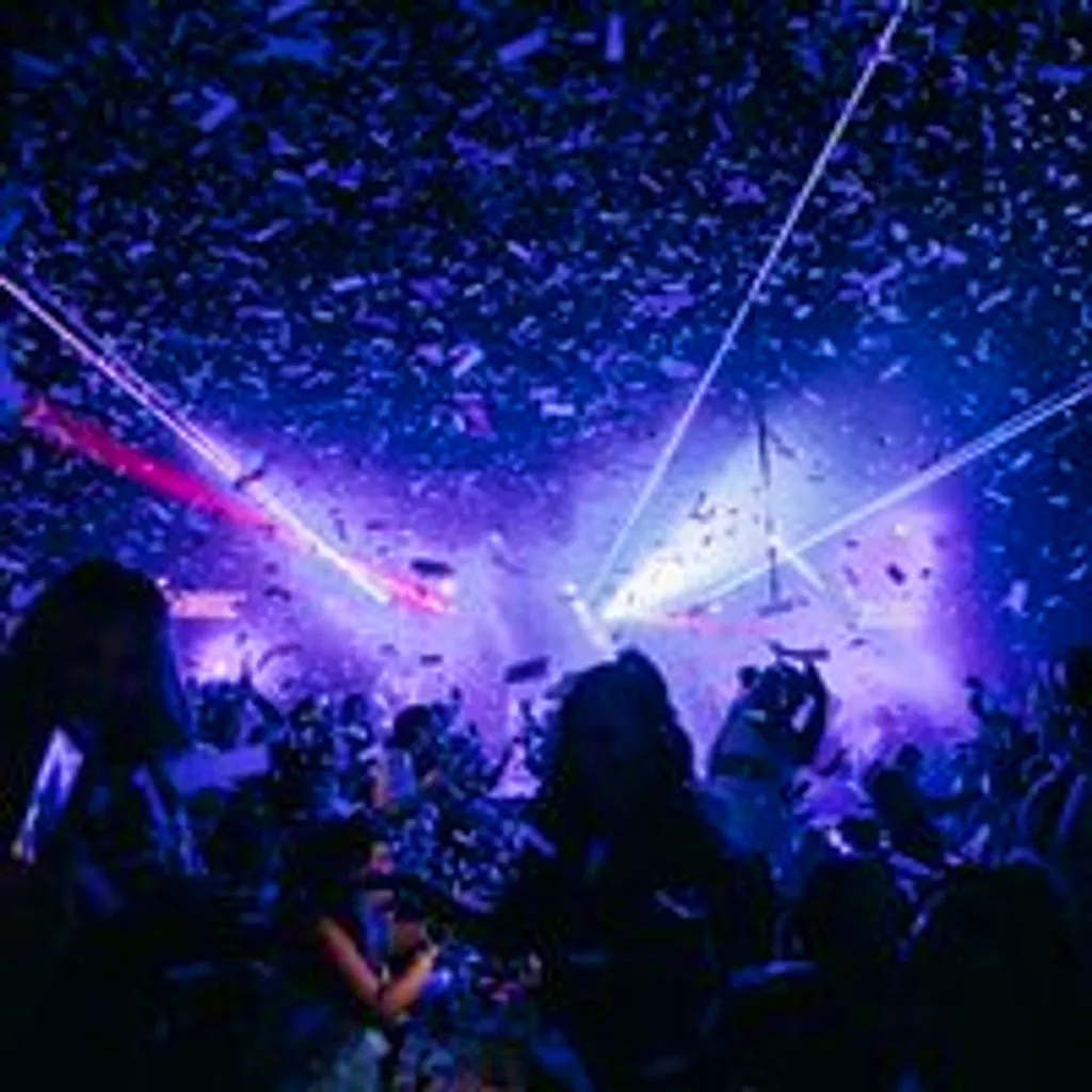 Ultimate Rave Bingo // Warrington // Friday 13th November at Parrs Bank Hotel