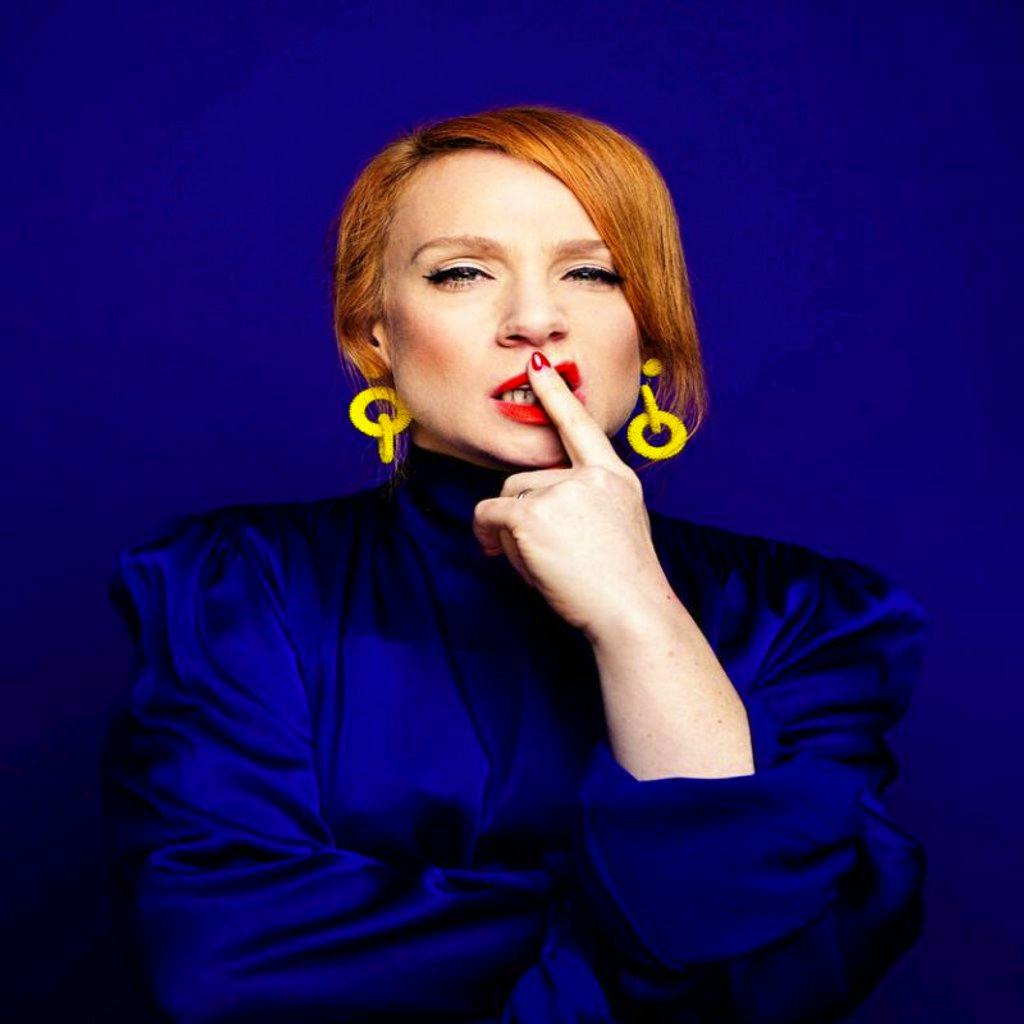 Hilarious Comedy: Sara Barron , Lateef Lovejoy , Onojie Idemudia at Fox And Firkin.