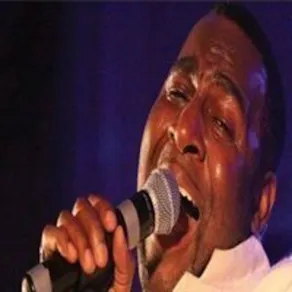 Luther Vandross Solo tribute & Motown Hits | Bier Keller