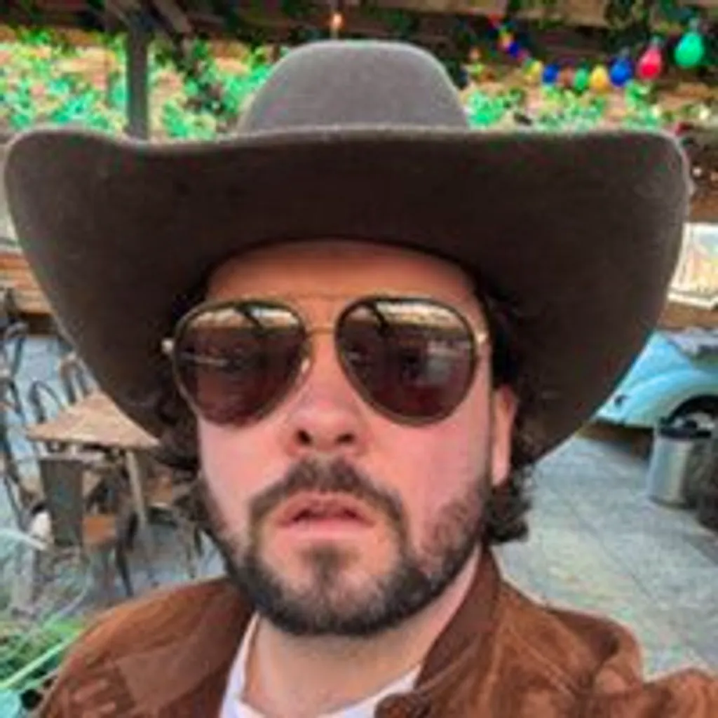HAW-YEE: SAT 4th JULY at PINS Social Club