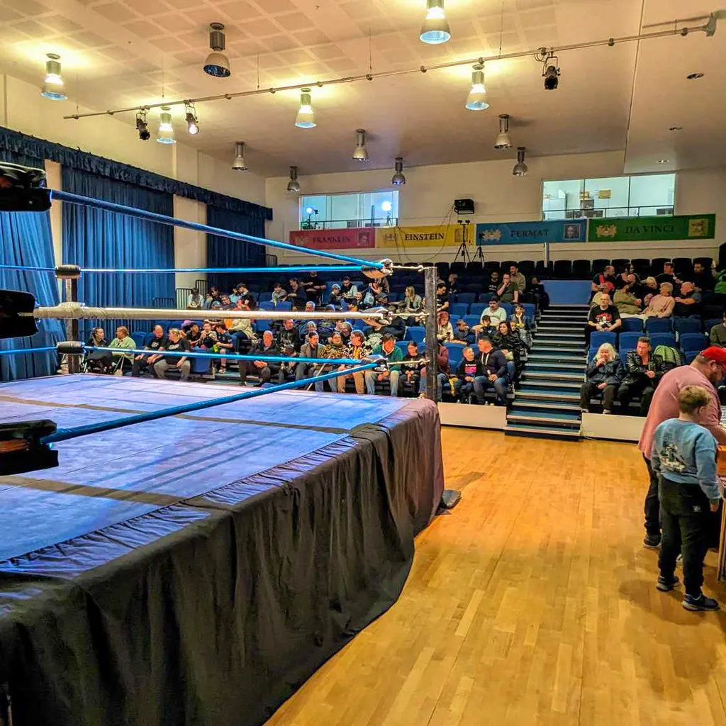 Wrestling in Harold Hill / Romford! at Drapers Academy