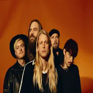 Junkyard Drive at The Cart And Horses