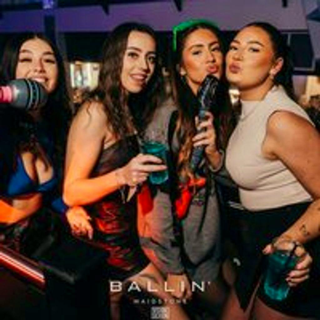 Old School Anthems vs UK Garage at BALLIN' Maidstone