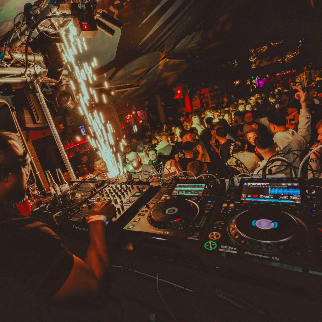 Rhythm & Groove New Years Eve in Wolverhampton The Grain Store