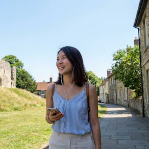 Saffron Walden Audio Tour: Castles, Canvases & Secret Gardens