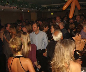ROMFORD, Essex 35s-60s+ Party for Singles & Couples - Fri 23 Feb