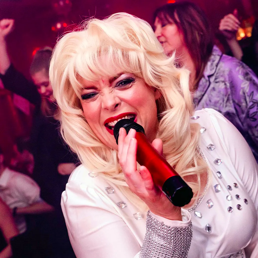 The VEGAS Bottomless Brunch with Live Tribute | FunnyBoyz at FunnyBoyz Liverpool