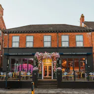 Déjà vu reunion at Treehouse Bar And Restaurant Hull