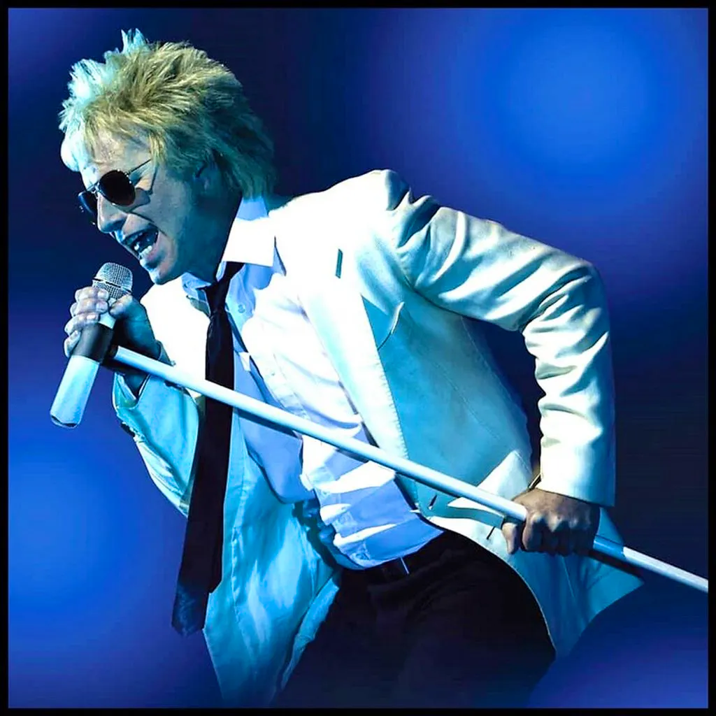 Rod Stewart Tribute at Romford United Services Social Club