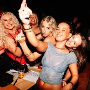 Bingo Lingo South Wales - Student Tour