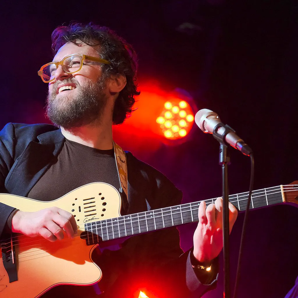 Global Sounds Presents: Mario Bakuna Band Feat. Rubem Faria at Fulham Pier