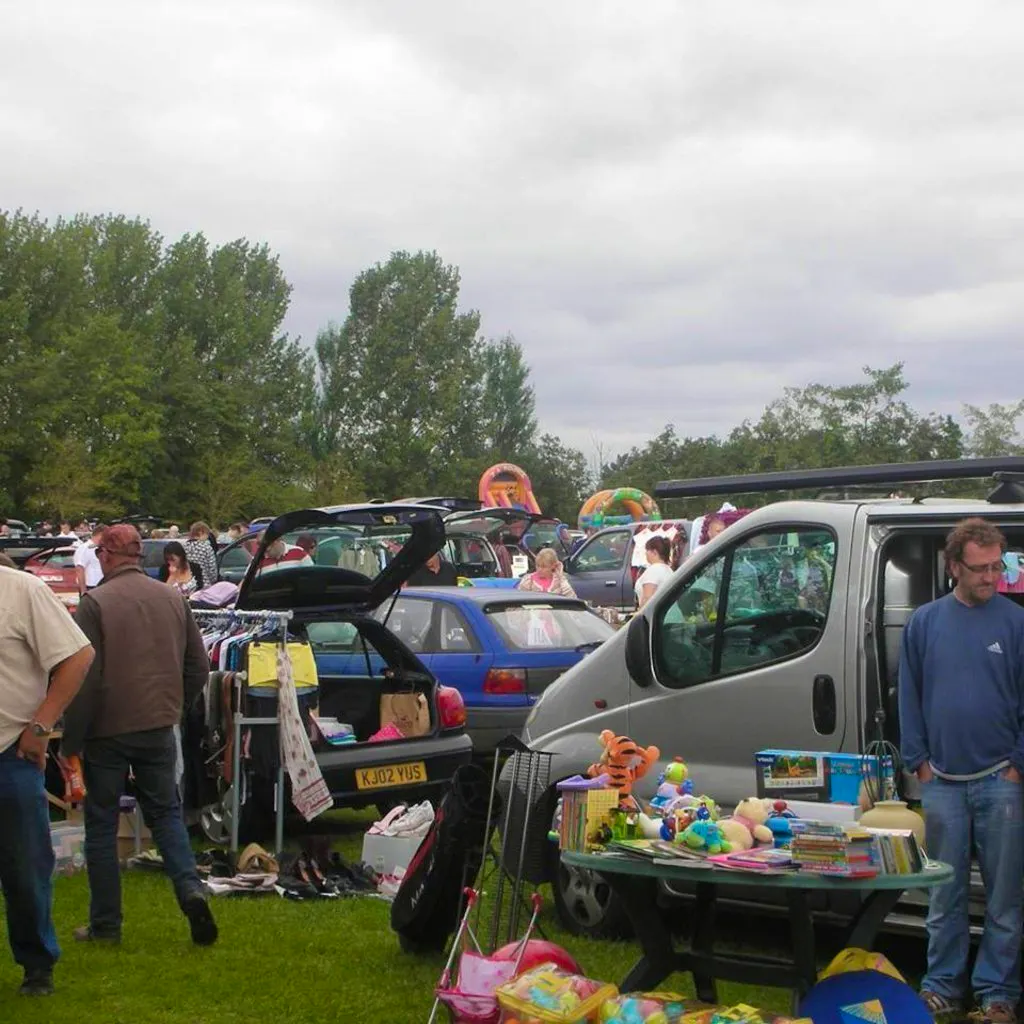 Stonham Barns Thursday and Sunday Car Boot and Classic Car Show at Stonham Barns Car Boot Sale